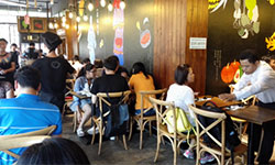 十秒到云南過橋米線，帶你體驗美味的云南地道美食！