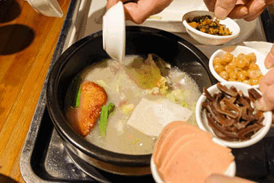 想開個過橋米線店容易嗎 選好品牌才有競爭力