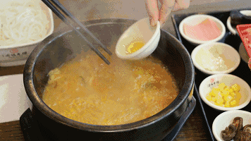 夏天的美食，十秒到過橋米線