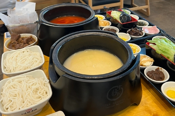 十秒到過橋米線：打造中式快餐加盟新標桿